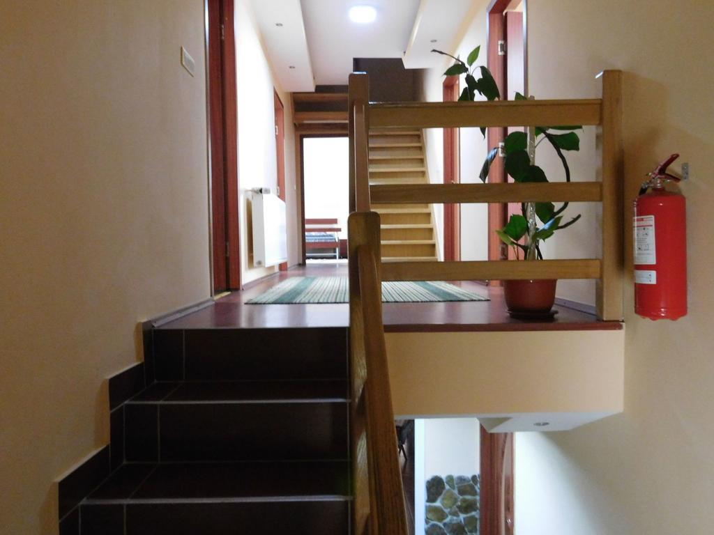 カヴニク Casa Bryannaヴィラ エクステリア 写真